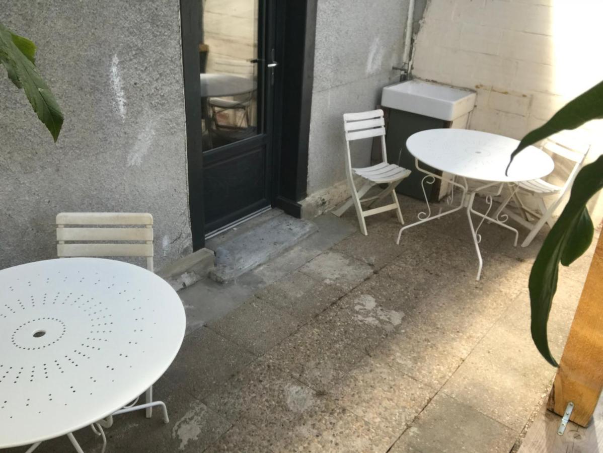 Les Coquelicots Wifi Apartment Troyes Exterior photo