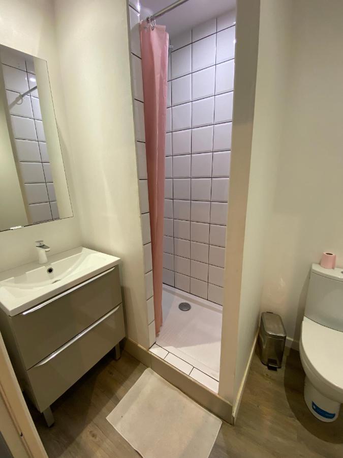 Les Coquelicots Wifi Apartment Troyes Exterior photo